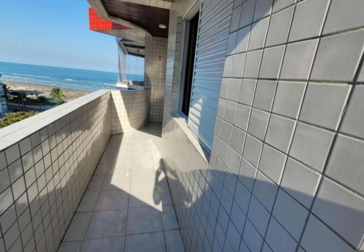 Grande 30 Metros Da Estacionamento Gratuito E Wi-fi Praia Grande (Santos)