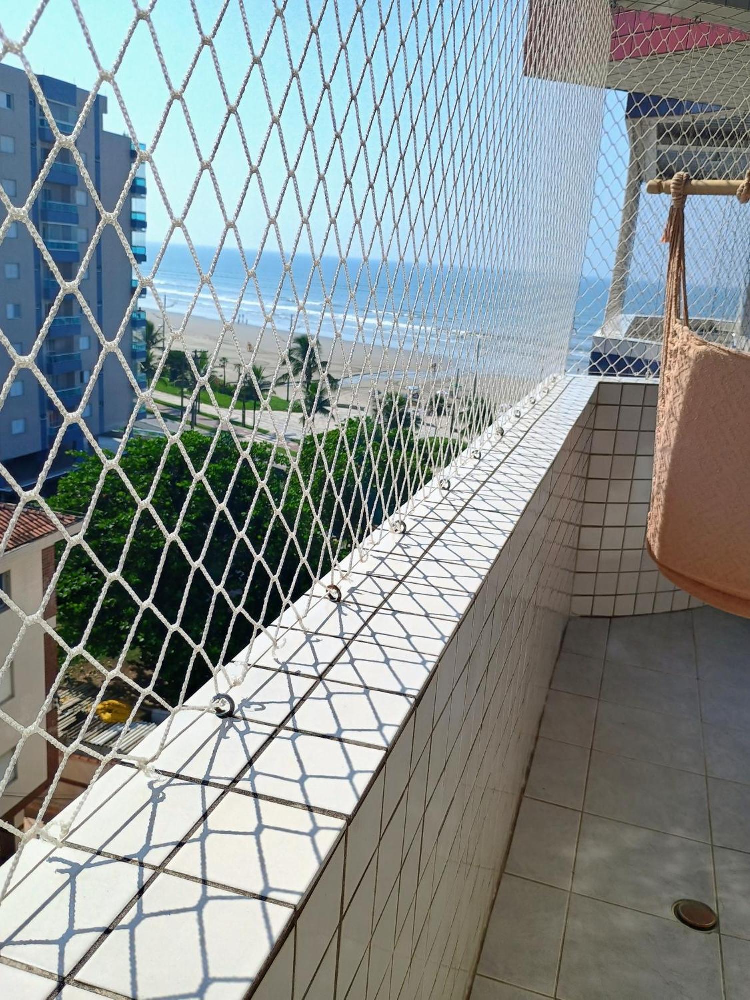 Apartment Grande 30 Metros Da Estacionamento Gratuito E Wi-fi Praia Grande (Santos)