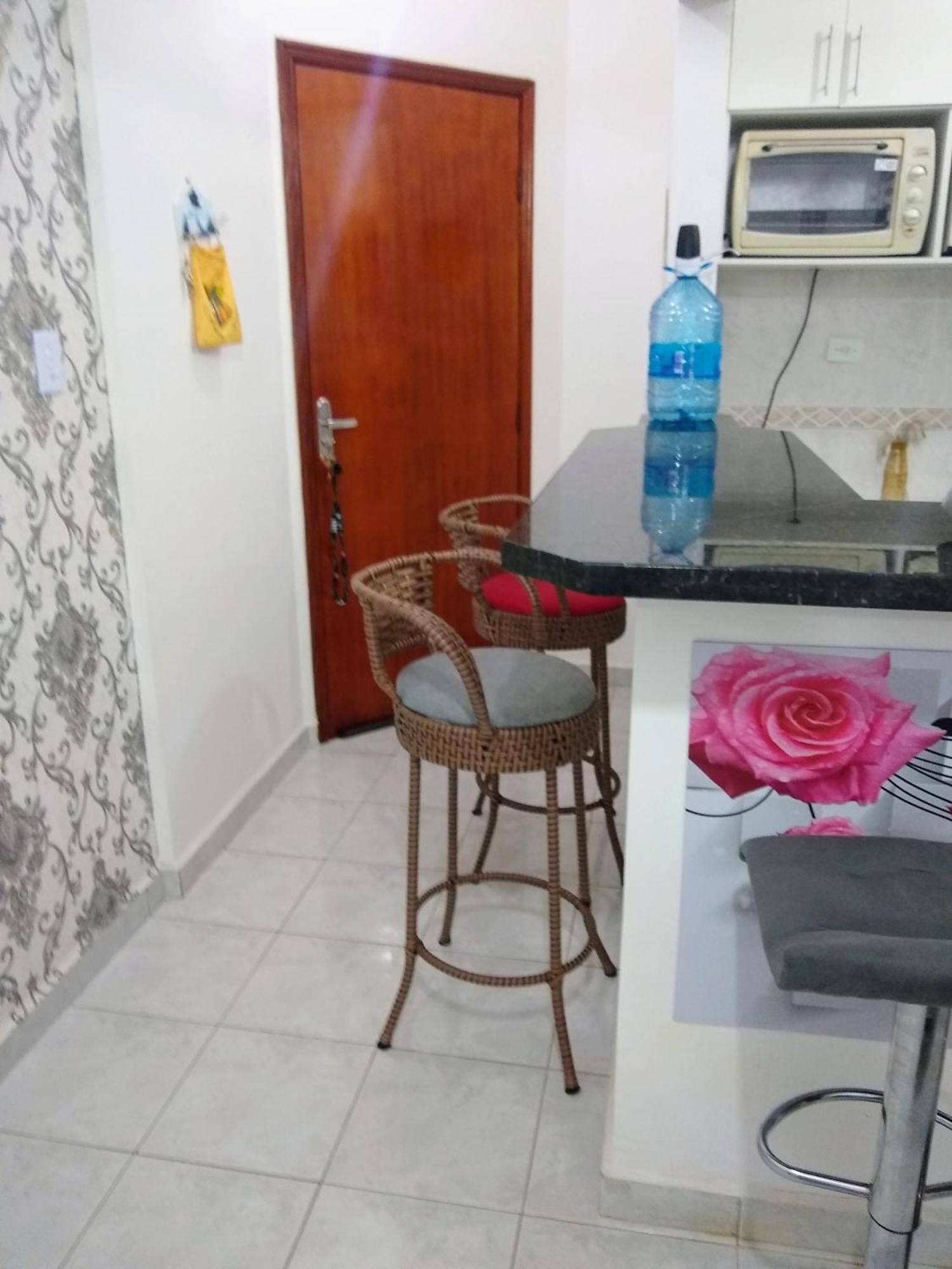 Apartment Grande 30 Metros Da Estacionamento Gratuito E Wi-fi *